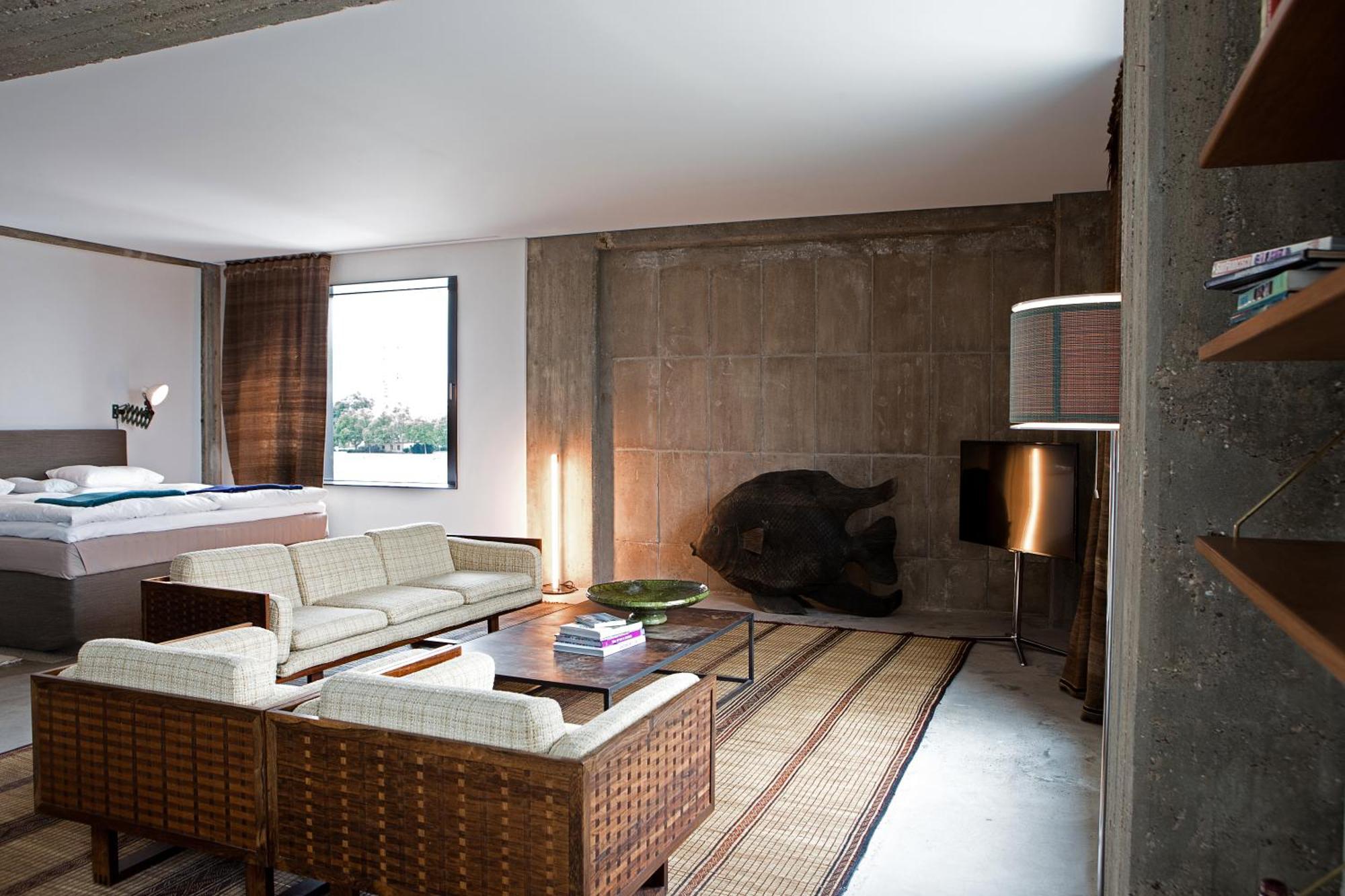 Deluxe Junior Suite