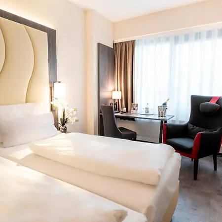 Plaza Inn Mannheim-3
